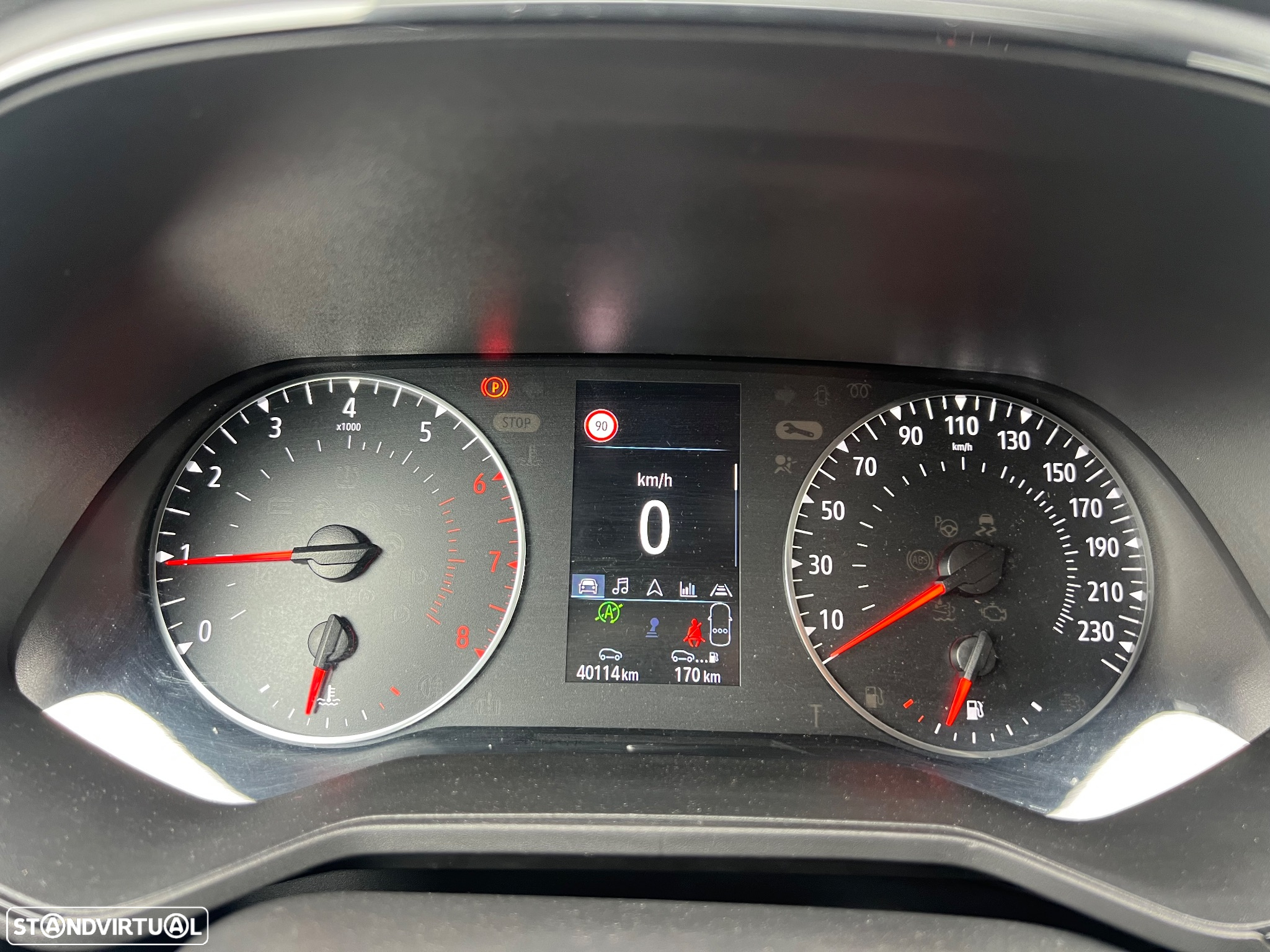 Renault Clio 1.0 TCe Evolution - 12