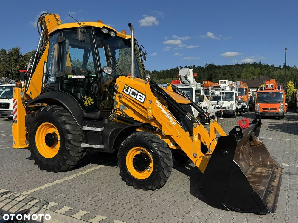JCB 3CX - 14