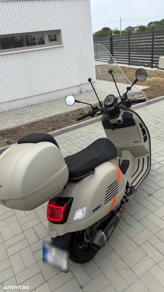 Vespa GTV 300 IE - 10