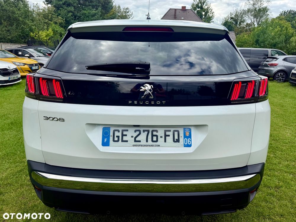 Peugeot 3008 PureTech 130 Stop & Start GPF Allure - 4