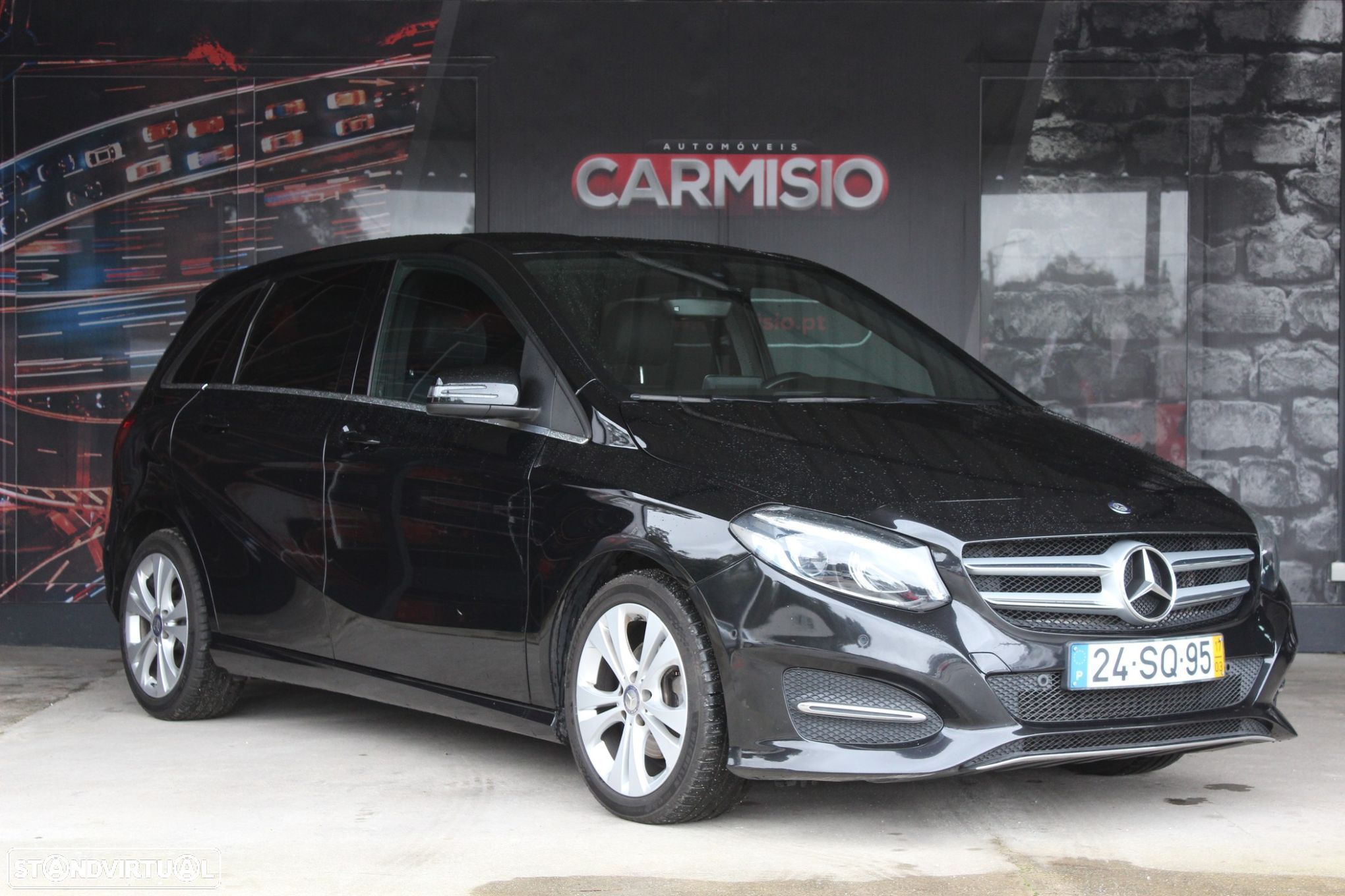 Mercedes-Benz B 200 d AMG Line - 1
