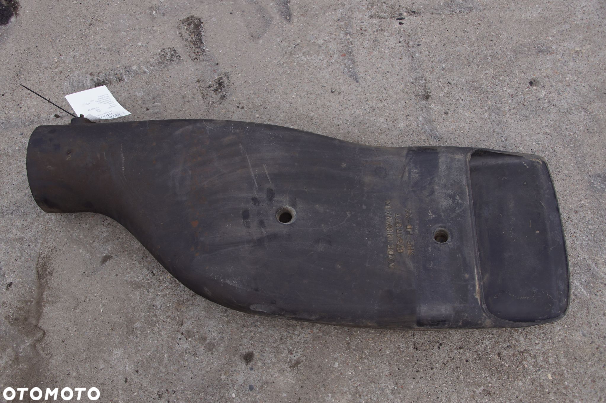 PRZEWÓD RURA DOLOT CASE MAGNUM 280 87307977 - 2