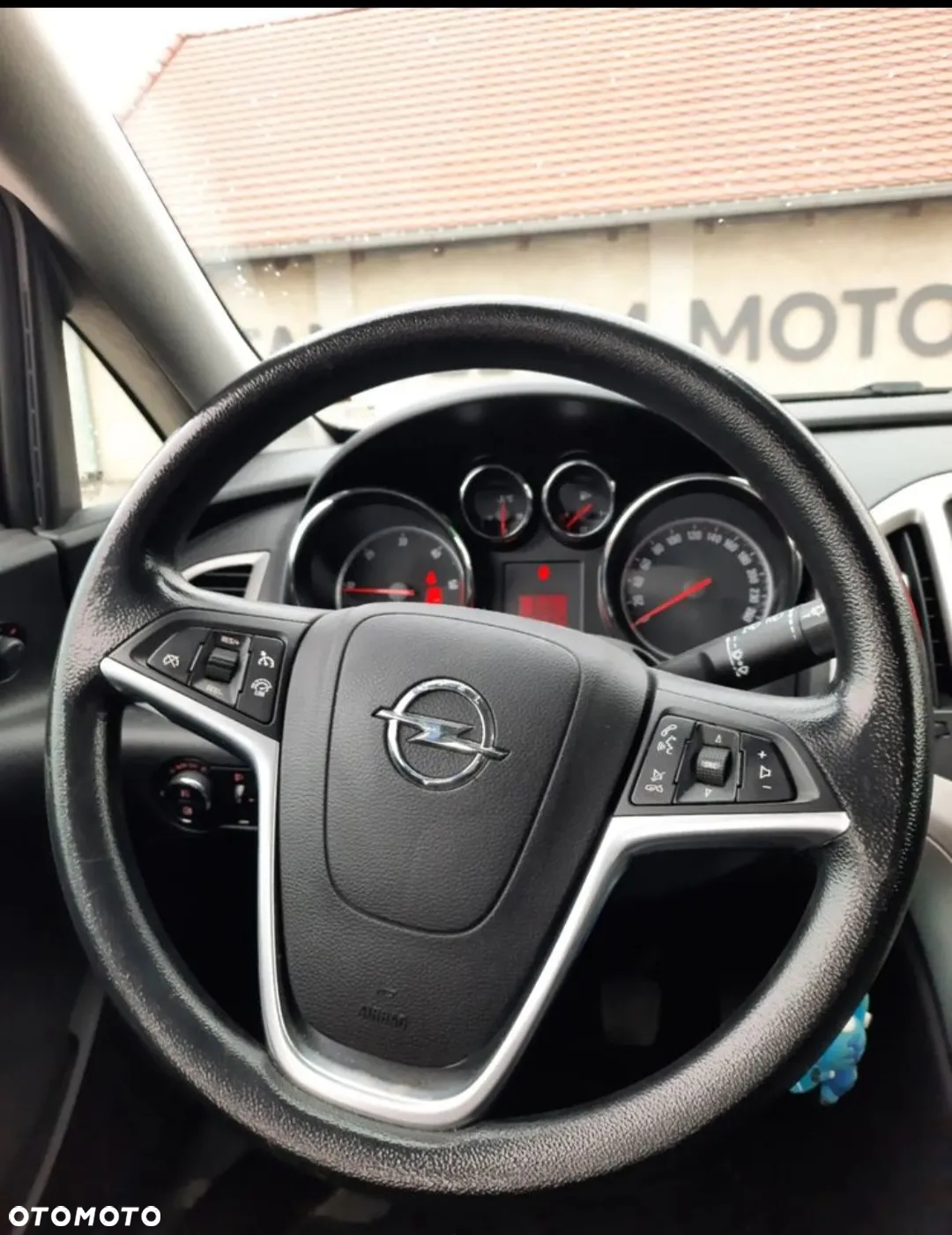 Opel Astra - 4