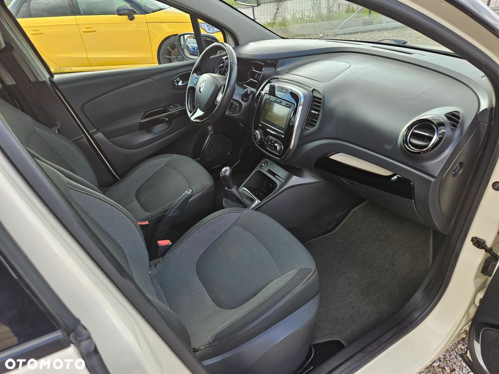 Renault Captur 1.5 dCi Energy Intens - 11