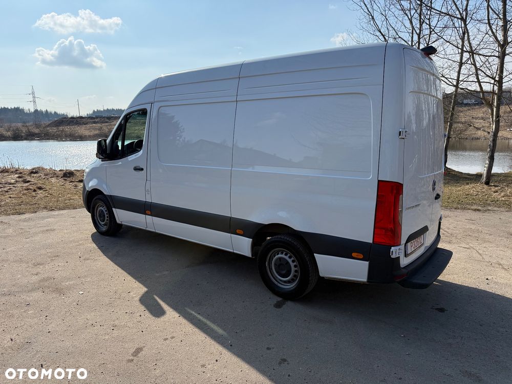 Mercedes-Benz Sprinter - 8