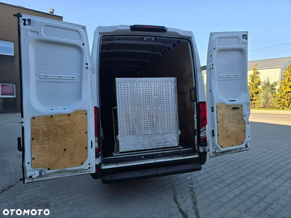 Iveco Daily 35C16 V - 30