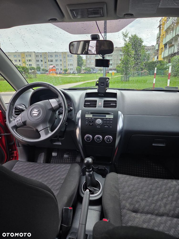 Suzuki SX4 1.6 VVT 4x2 Comfort - 12