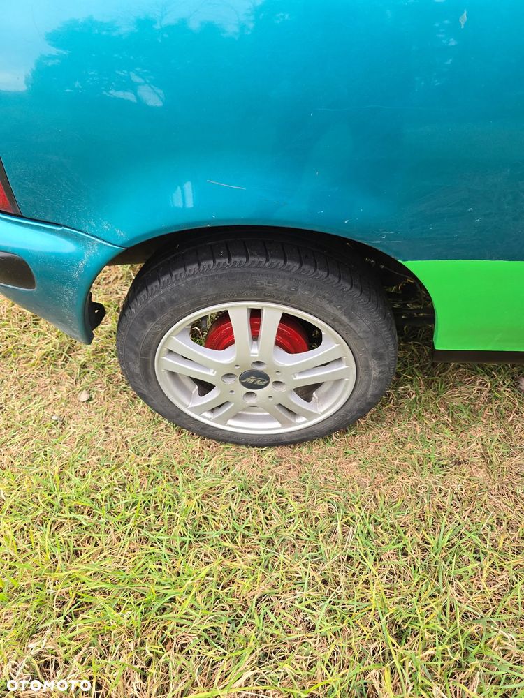 Nissan Micra - 8
