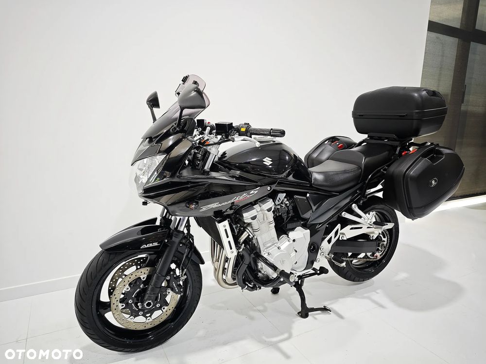 Suzuki Bandit - 3