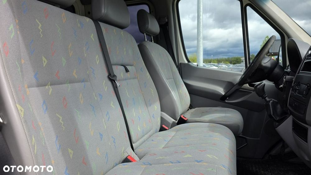 Volkswagen Crafter - 16