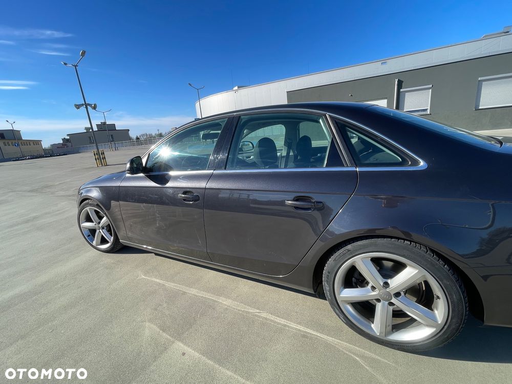 Audi A4 Limousine 2.0 TDI DPF Ambiente - 14