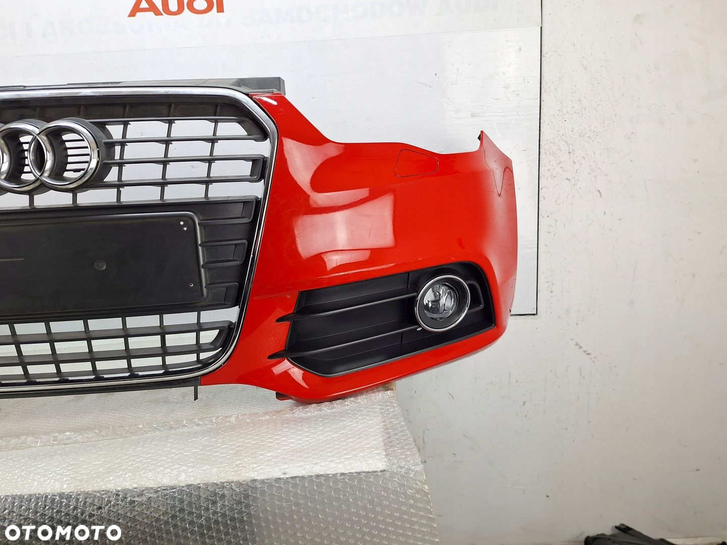 ZDERZAK AUDI A1 8X 8X0 210-2014 ORYGINAŁ OE ASO GRILL ATRAPA PRZED LIFTEM - 4