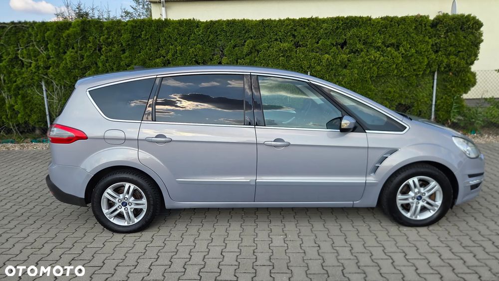 Ford S-Max 2.0 TDCi DPF Titanium X - 13