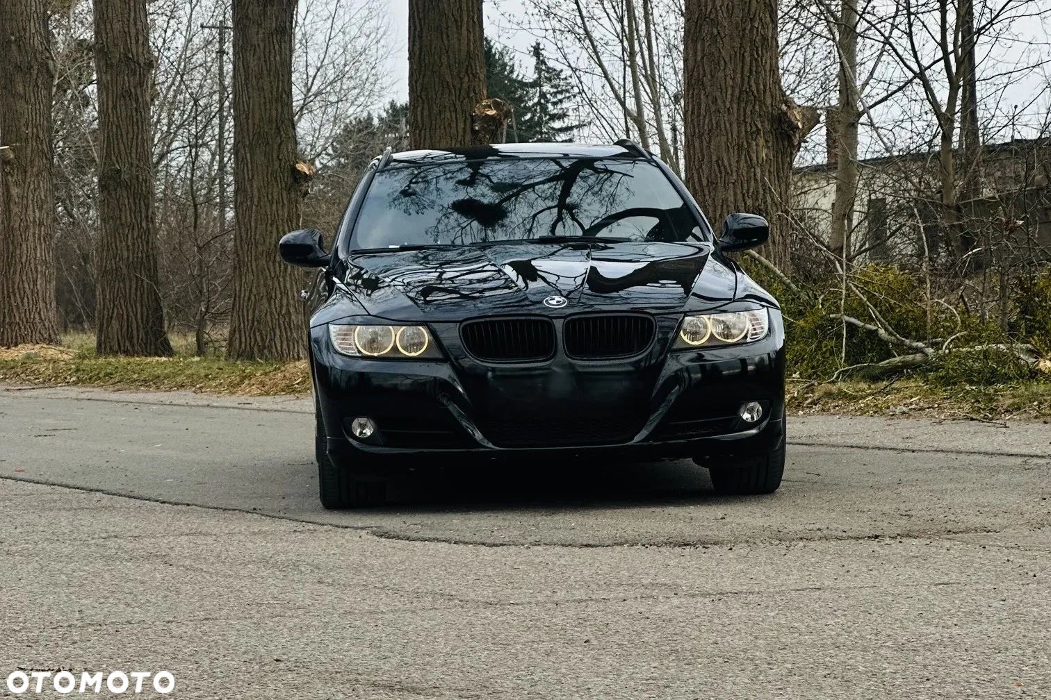 BMW Seria 3 318d DPF Touring - 1