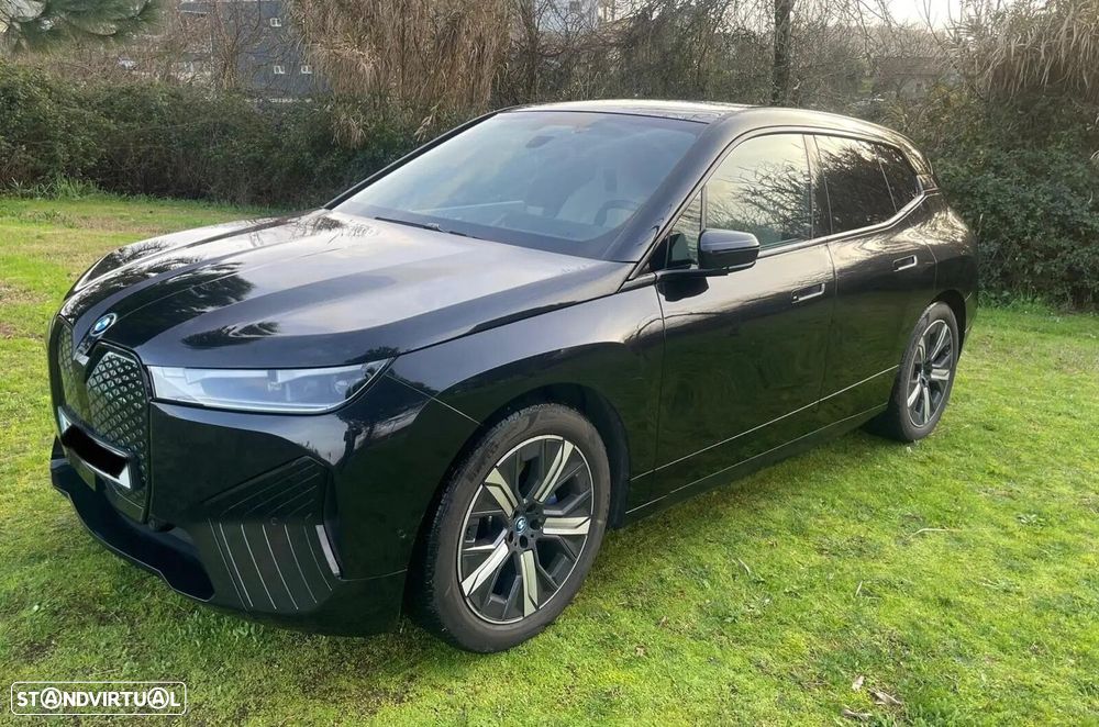 BMW iX xDrive 40 - 34