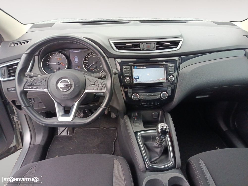 Nissan Qashqai 1.5 dCi N-Connecta - 10