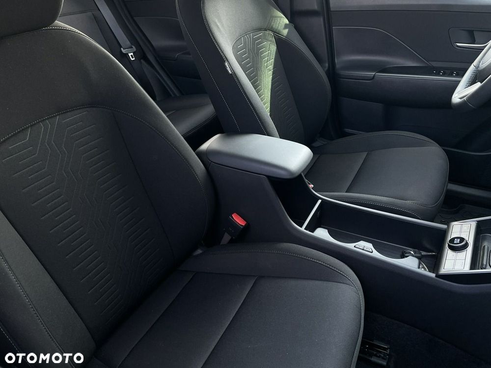 Hyundai Kona - 21