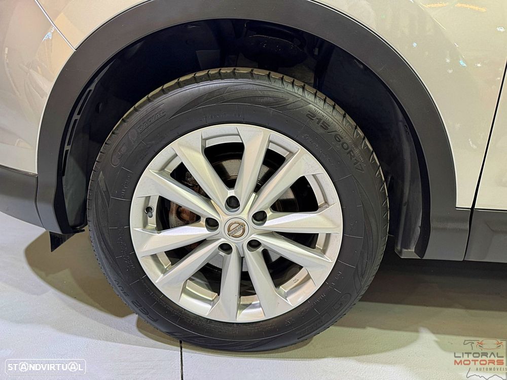 Nissan Qashqai 1.5 dCi N-Connecta - 13