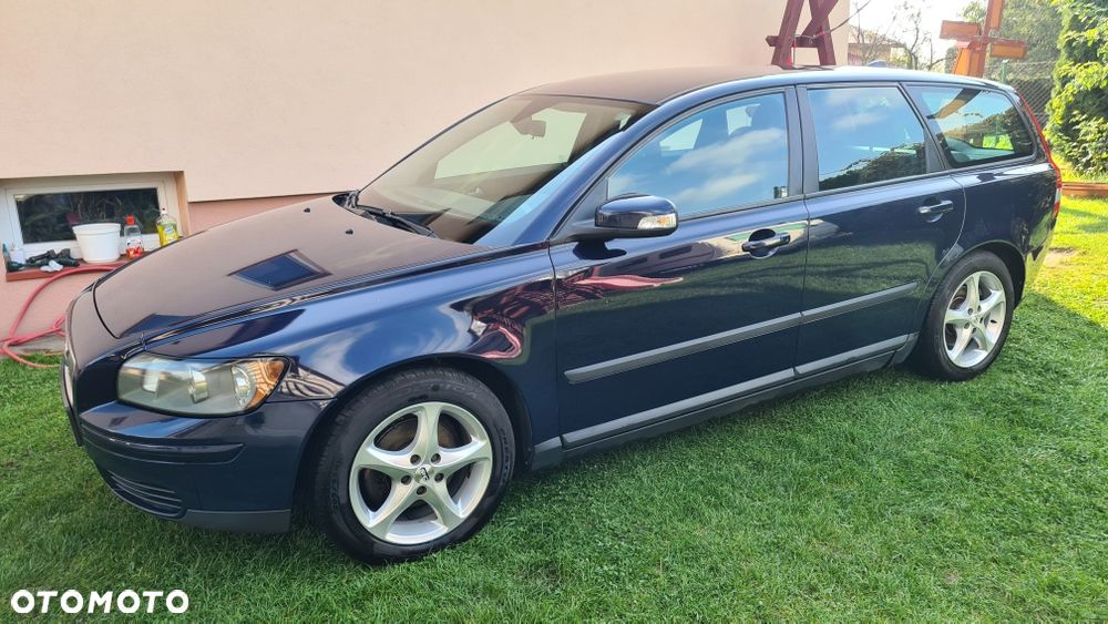 Volvo V50