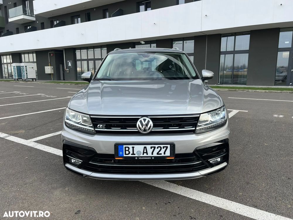 Volkswagen Tiguan - 2