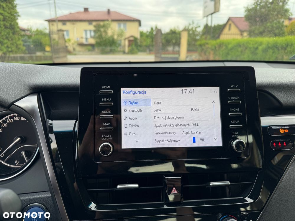 Toyota Camry 2.5 Hybrid Comfort CVT - 19