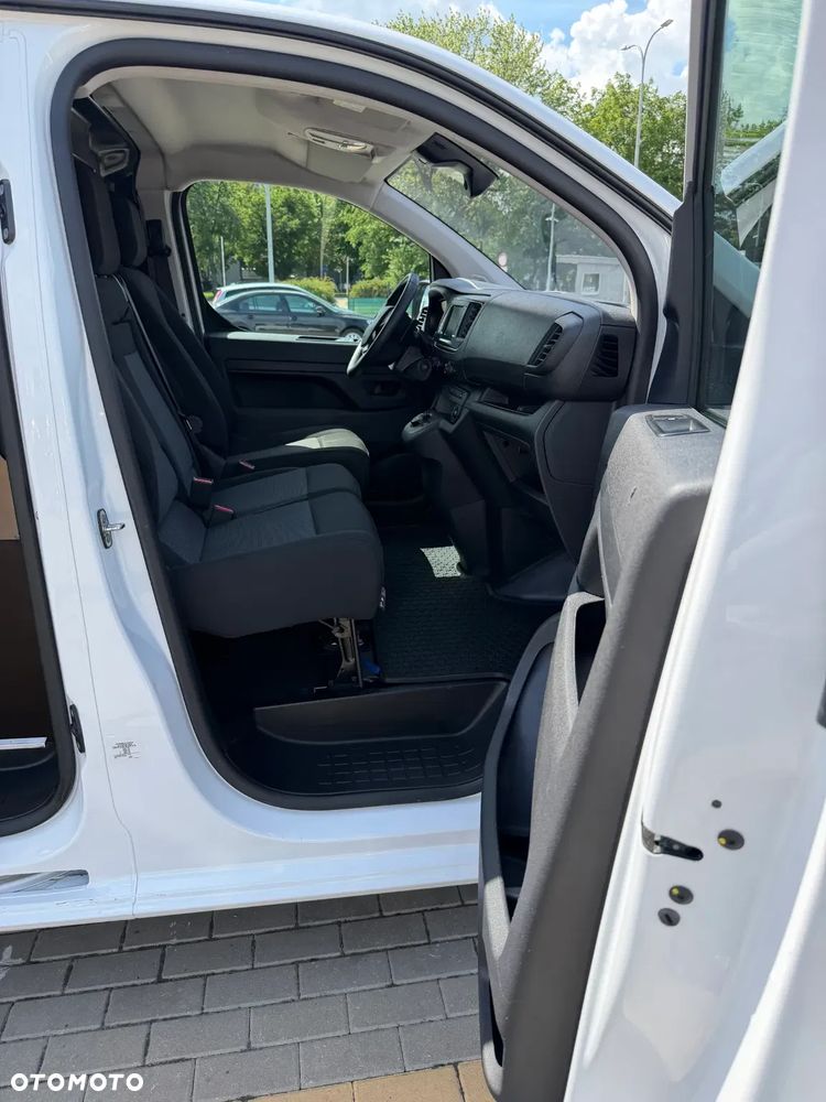 Opel Vivaro - 29