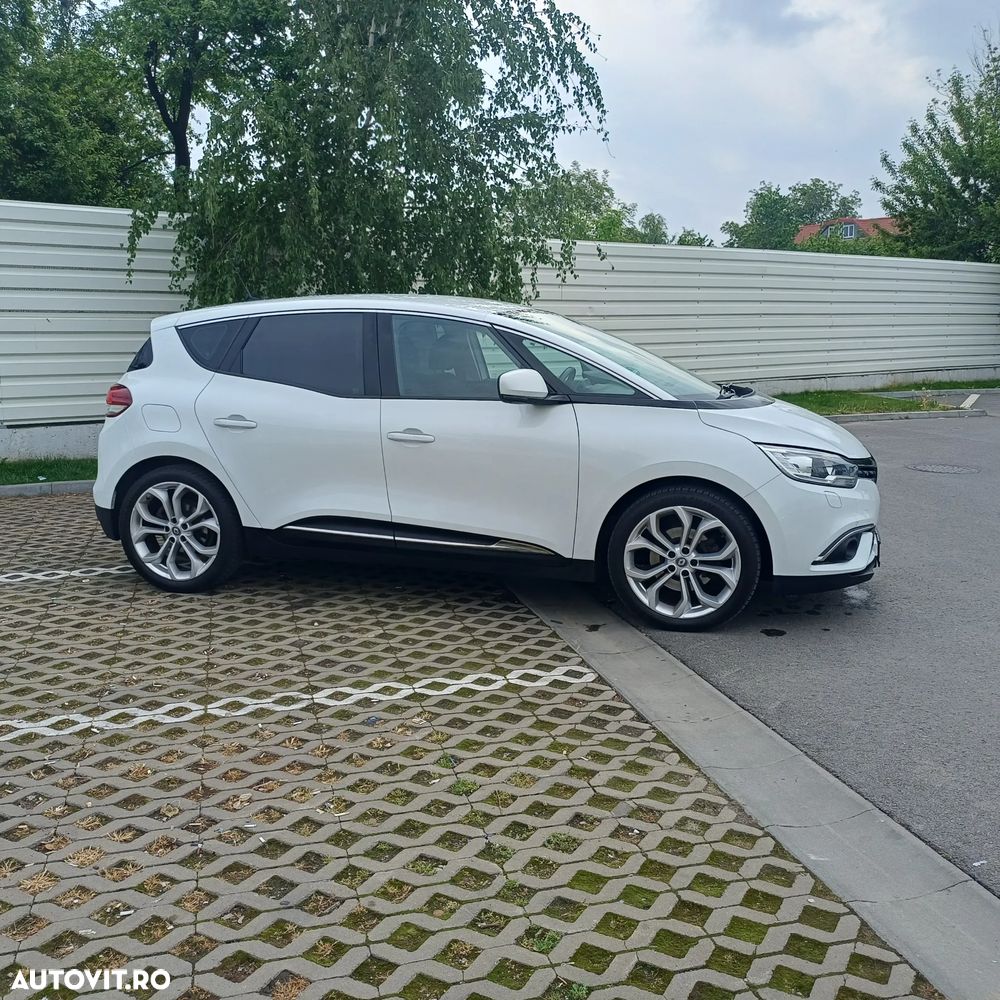 Renault Scenic ENERGY dCi 110 INTENS - 13