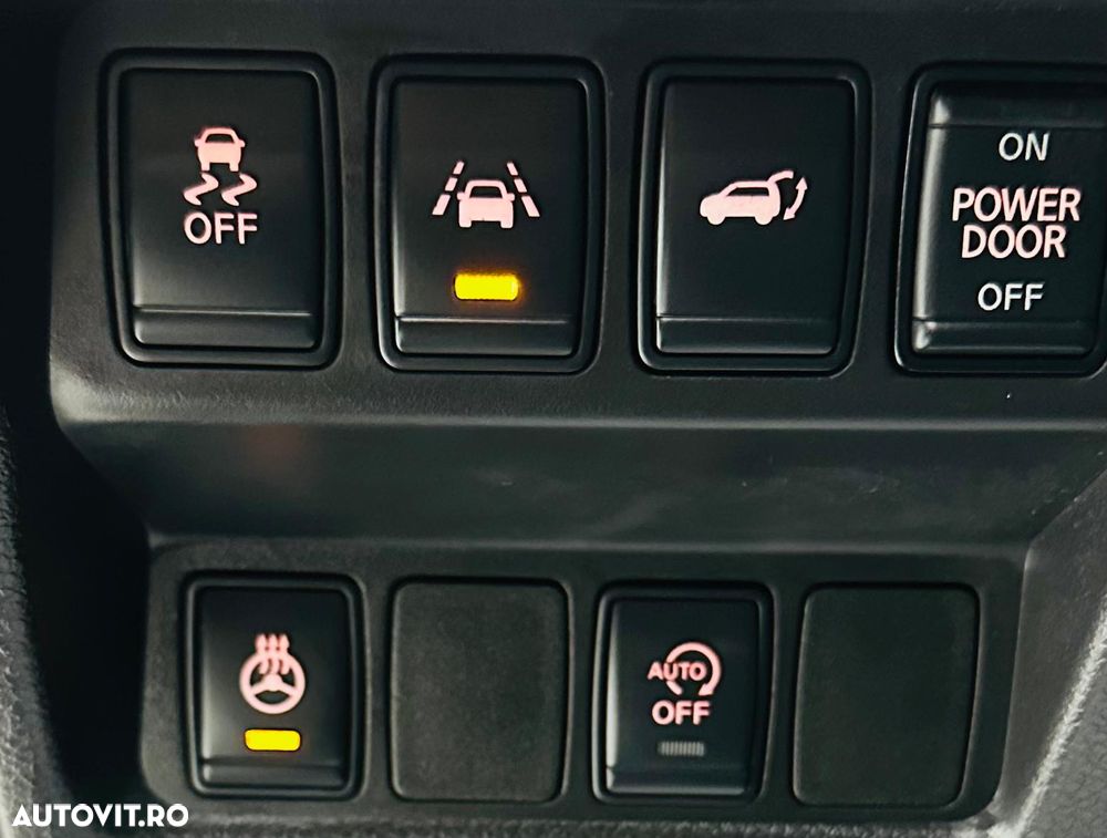 Nissan X-Trail 1.6 dCi ALL-MODE 4x4i Tekna - 12