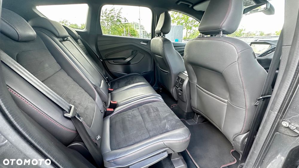Ford Kuga 2.0 TDCi 4x4 ST-Line - 17