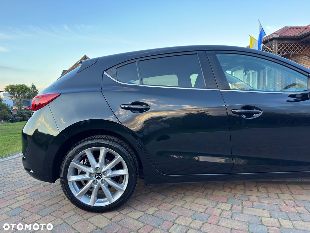 Mazda 3 - 15