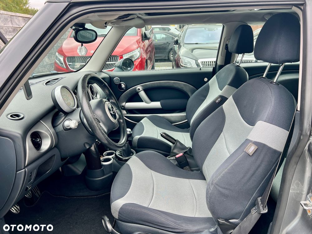 MINI Cooper S Standard - 15