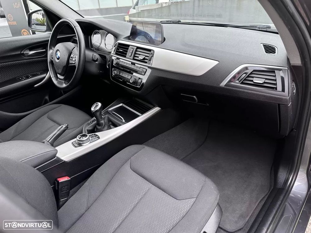 BMW 116 d Sport Line - 56