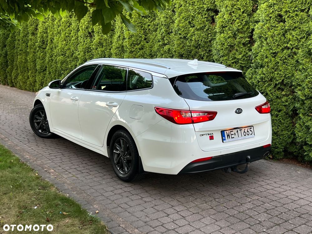 Kia Optima 1.6 T-GDI M DCT - 3