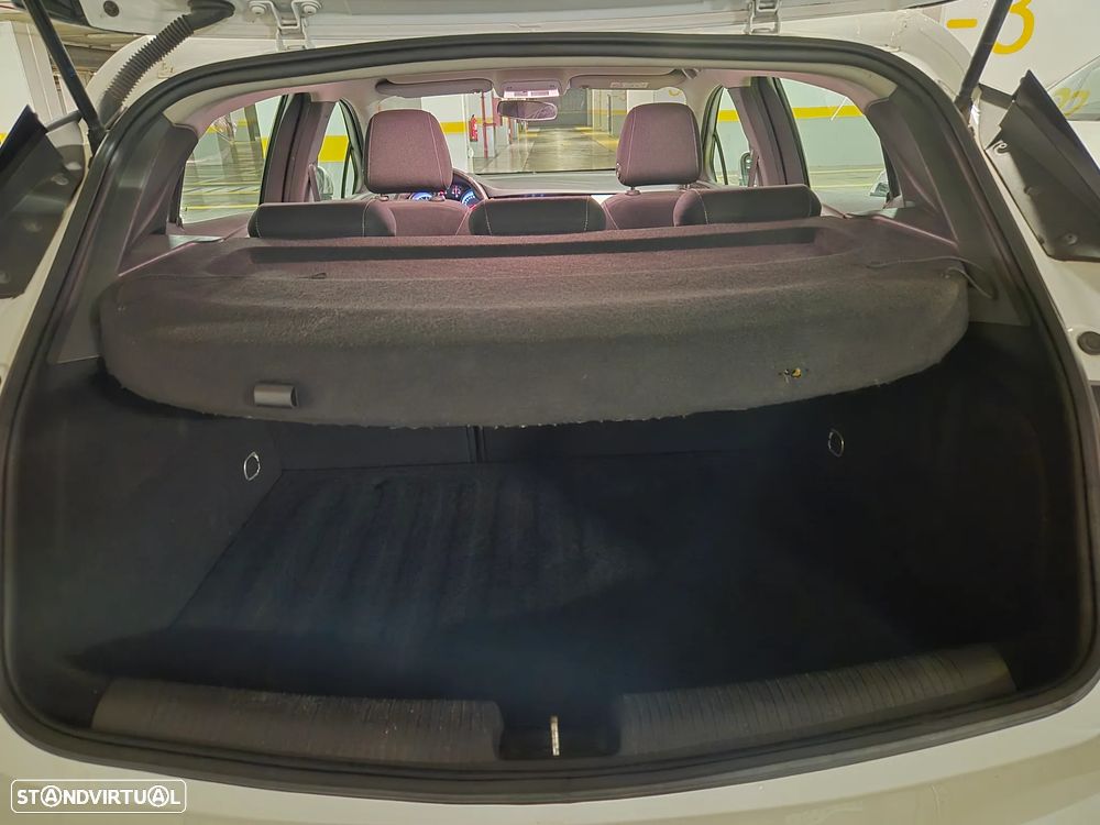 Opel Astra 1.0 Dynamic S/S - 28