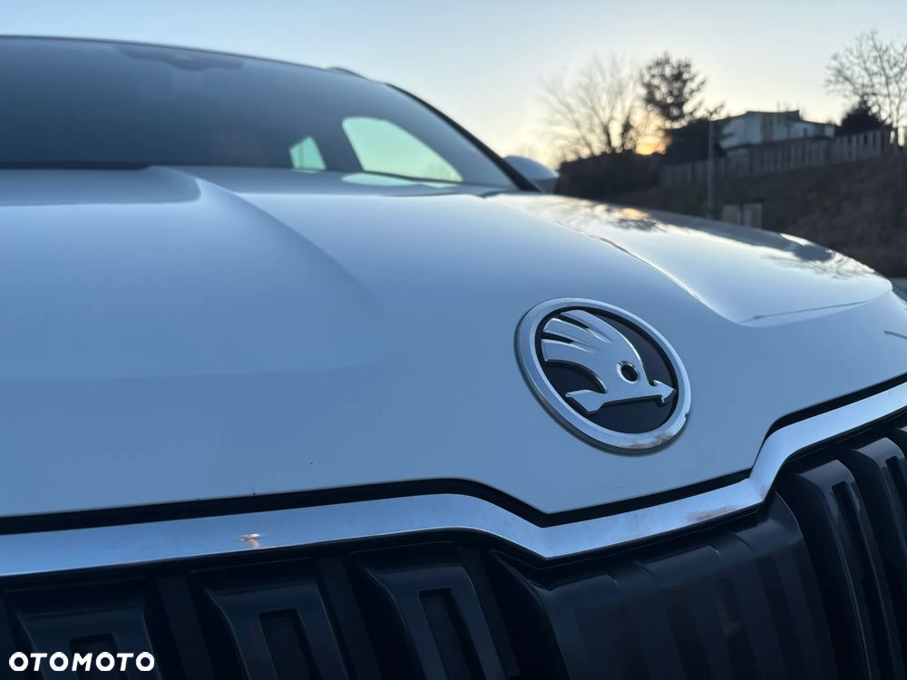 Skoda Karoq 1.6 TDI SCR DSG Style - 5