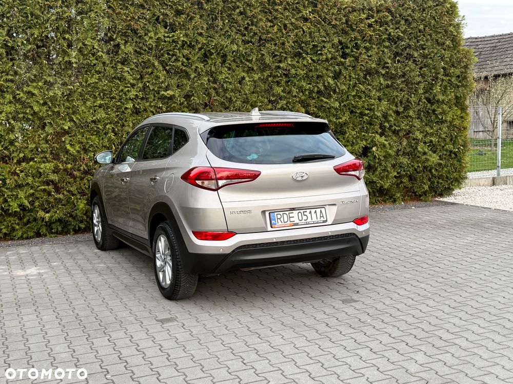 Hyundai Tucson - 4