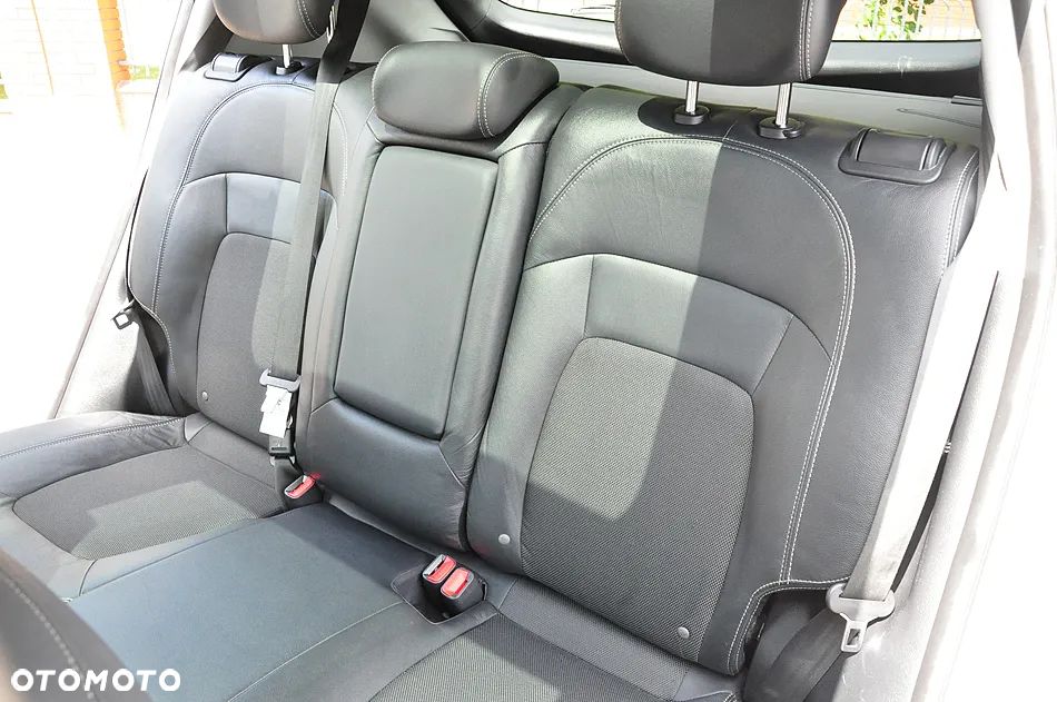 Kia Sportage 1.6 GDI 2WD DREAM-TEAM EDITION - 29