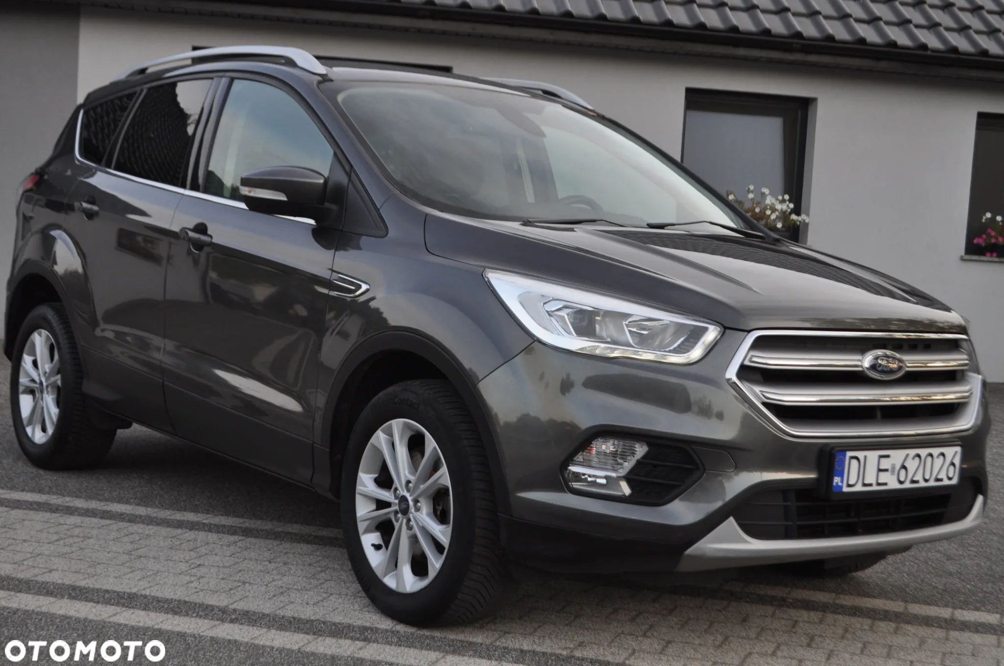 Ford Kuga 2.0 TDCi 2x4 Titanium - 19