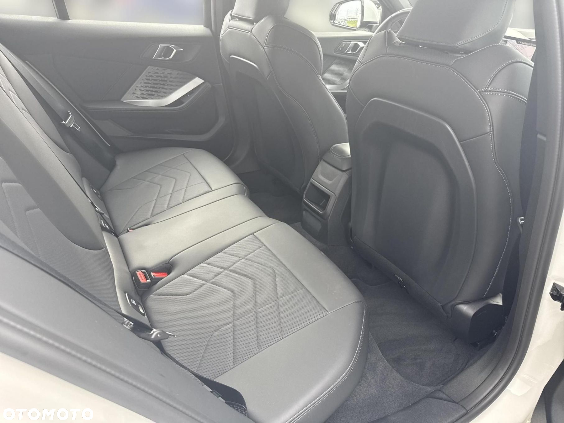 BMW Seria 1 - 18