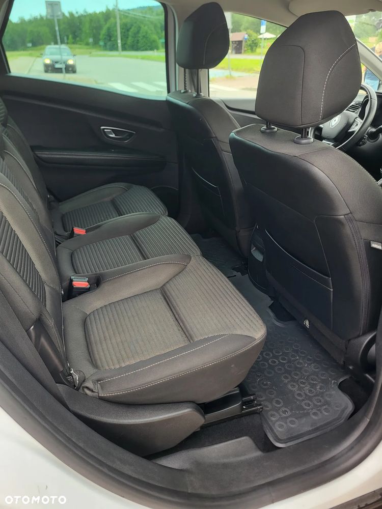 Renault Scenic - 29