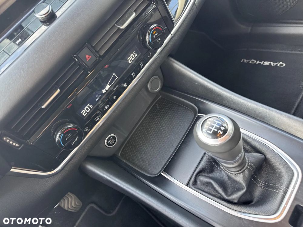 Nissan Qashqai 1.3 DIG-T mHEV N-Connecta - 19