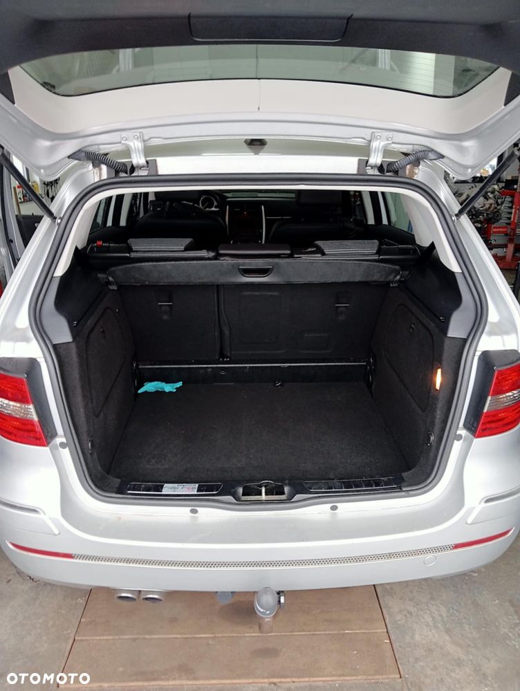 Mercedes-Benz Klasa B - 2