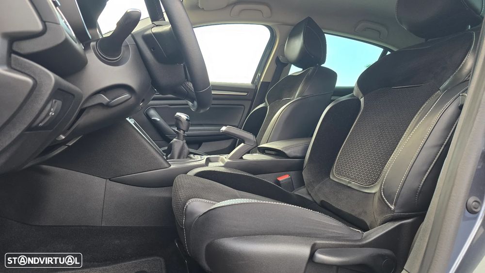 Renault Mégane 1.3 TCe GT Line - 23