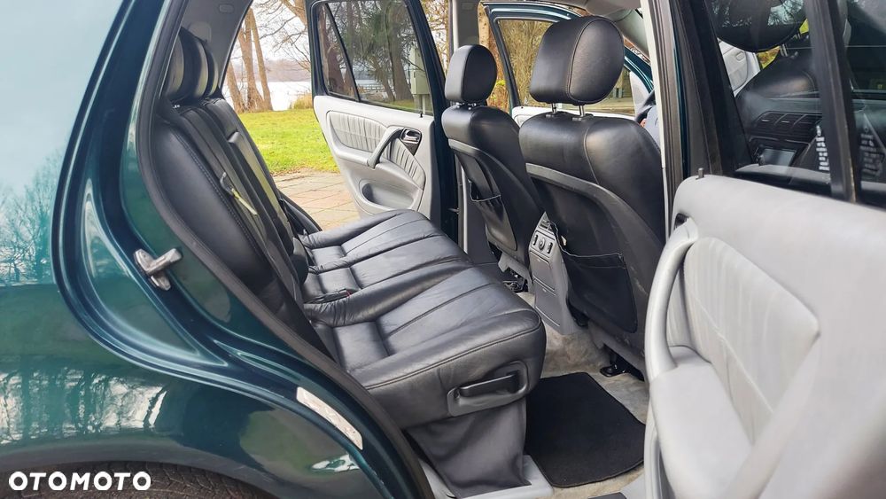 Mercedes-Benz ML - 5