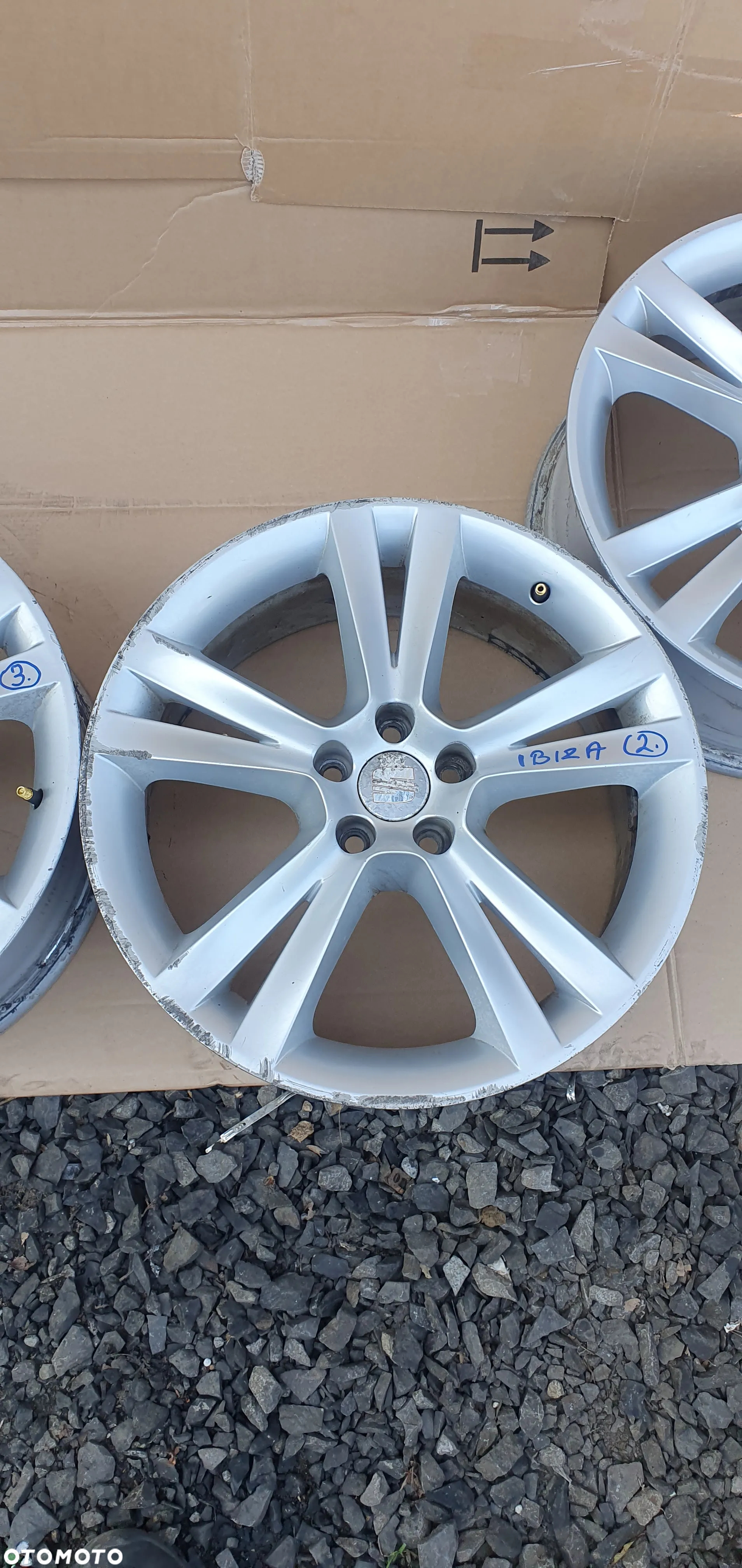 Alufelgi felgi aluminiowe ET43 7J R17 Seat Ibiza IV 6J 6J0611025C - 3