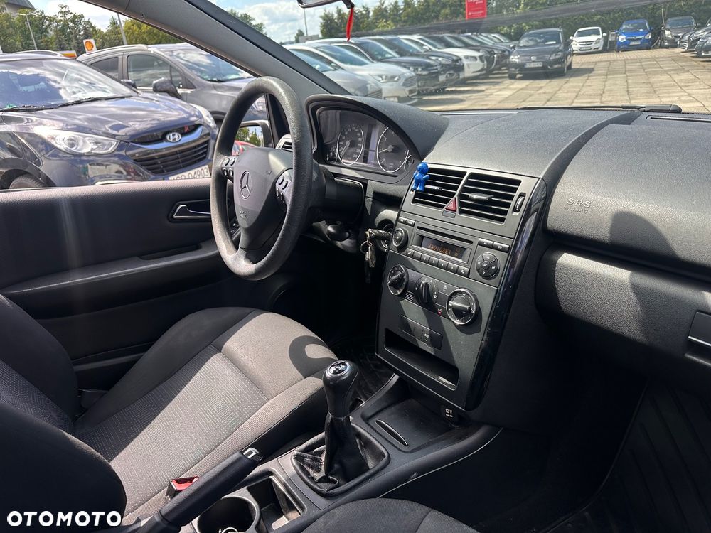 Mercedes-Benz Klasa A 160 BlueEFFICIENCY Elegance - 5