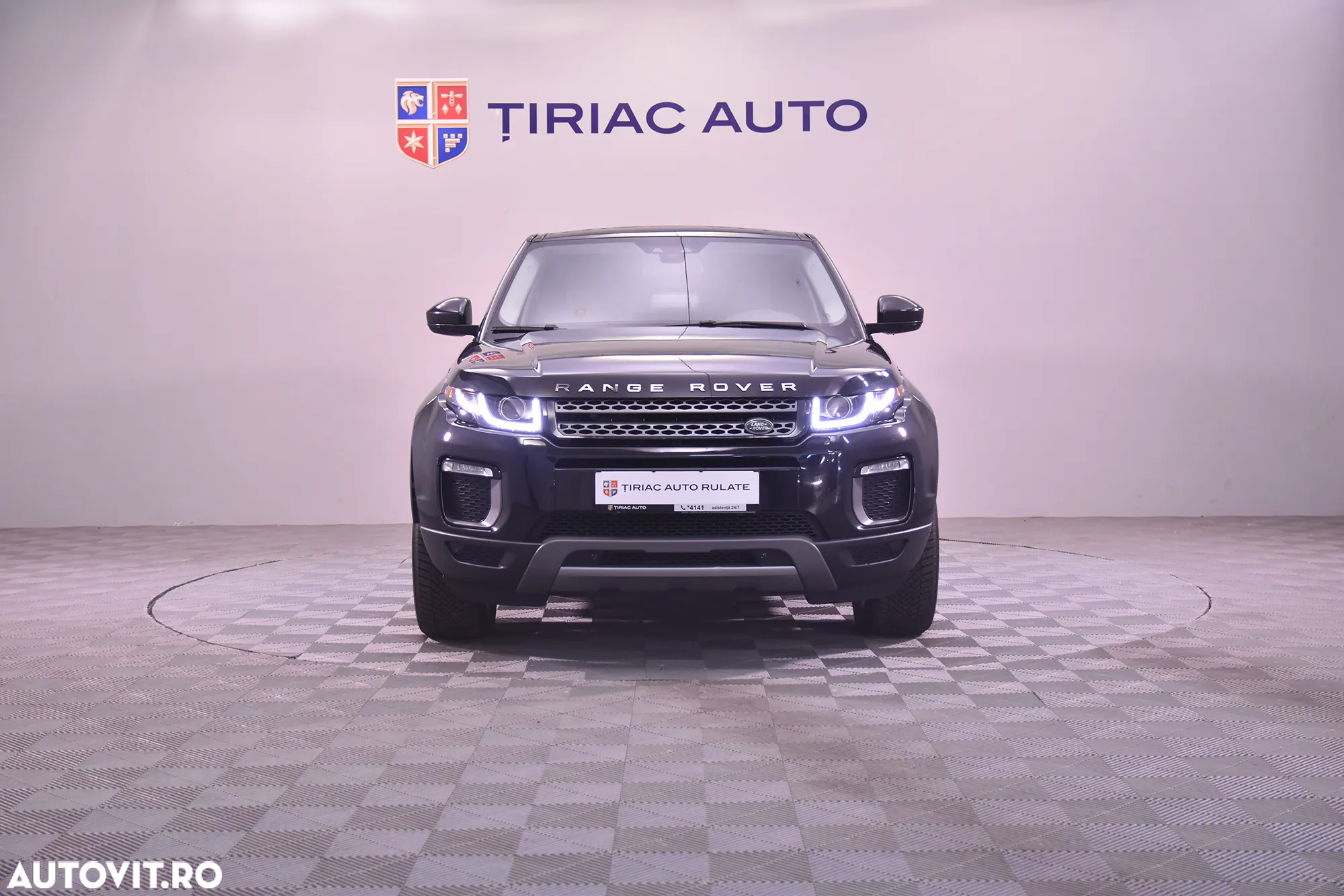 Land Rover Range Rover Evoque - 8