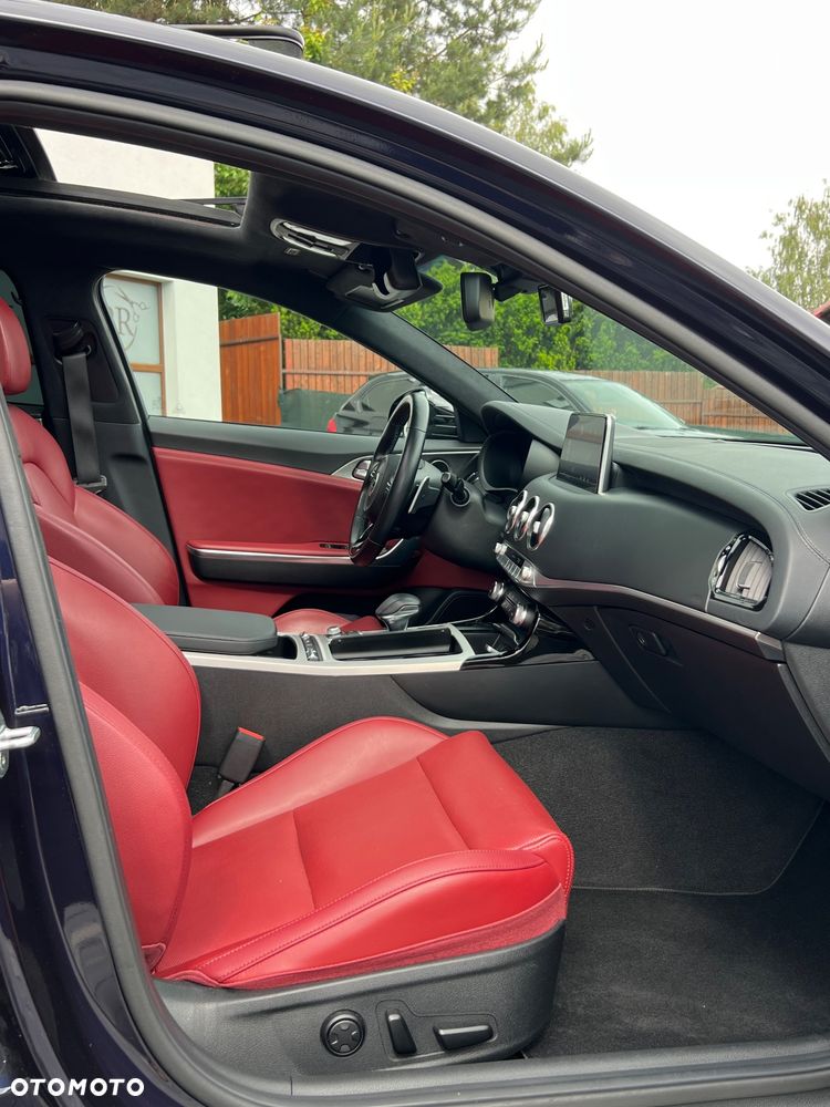 Kia Stinger 2.0 T-GDI GT Line - 15