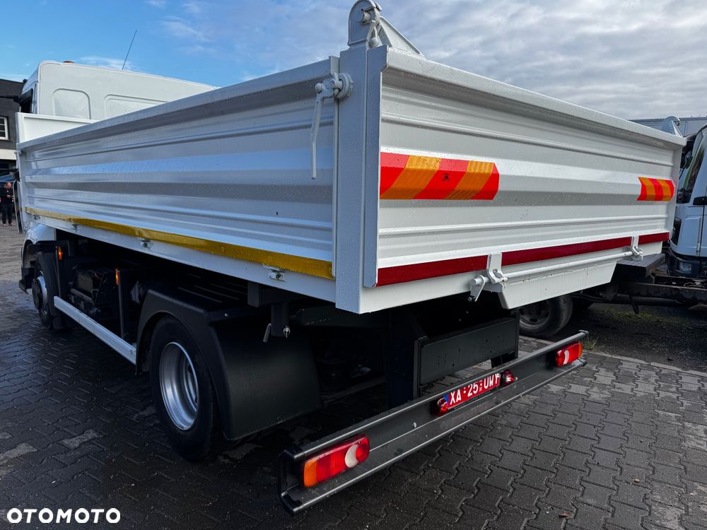 Renault MIDLUM 12-220 Wywrotka - 19