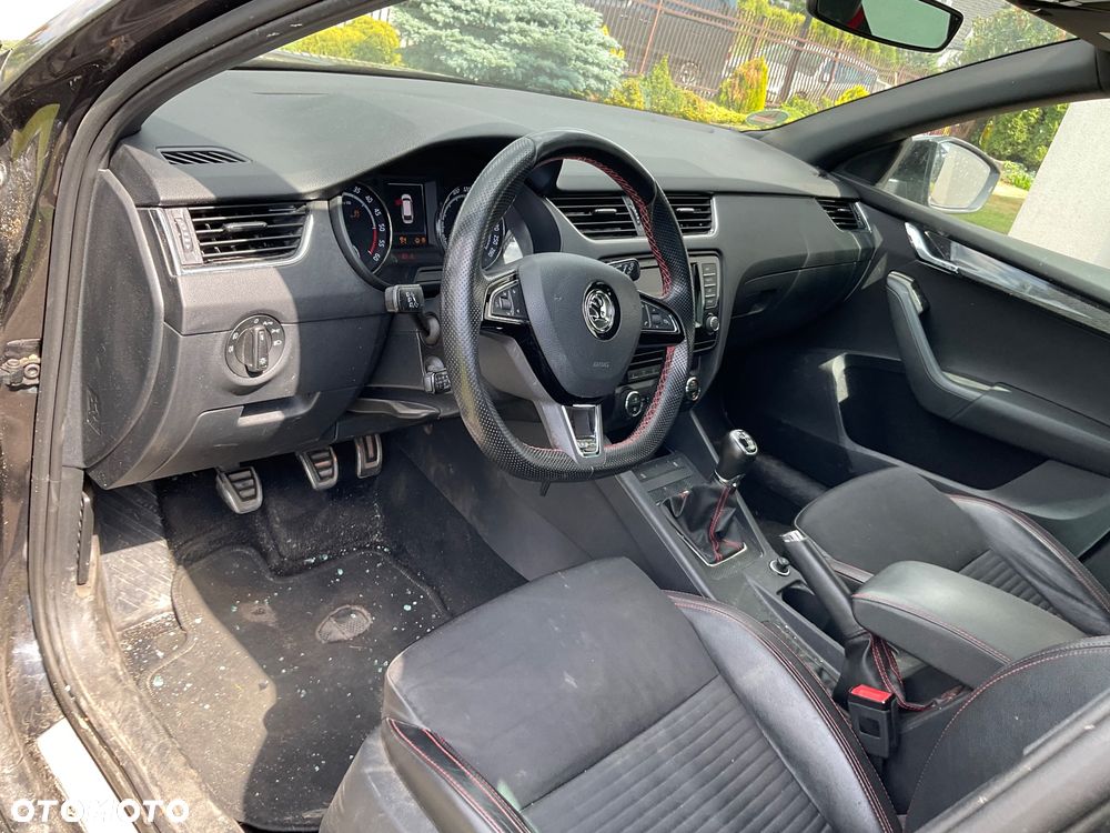 Skoda Octavia 2.0 TDI (Green tec) RS - 4